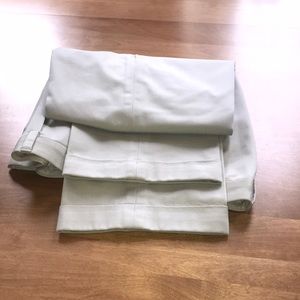 Brooks Brothers Dress Pants / W 34” x L 32”